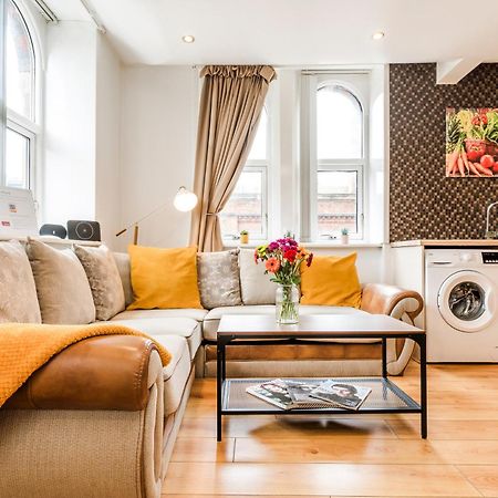 Cavern Quarters, Beautiful Two Bedroom City Centre Apartment By Garudy Serviced Apartments And Short Lets - Perfect For Longer Stays Liverpool Luaran gambar