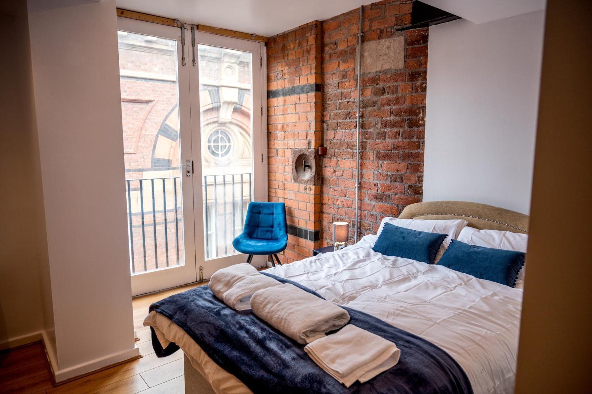 Cavern Quarters, Beautiful Two Bedroom City Centre Apartment By Garudy Serviced Apartments And Short Lets - Perfect For Longer Stays Liverpool Luaran gambar