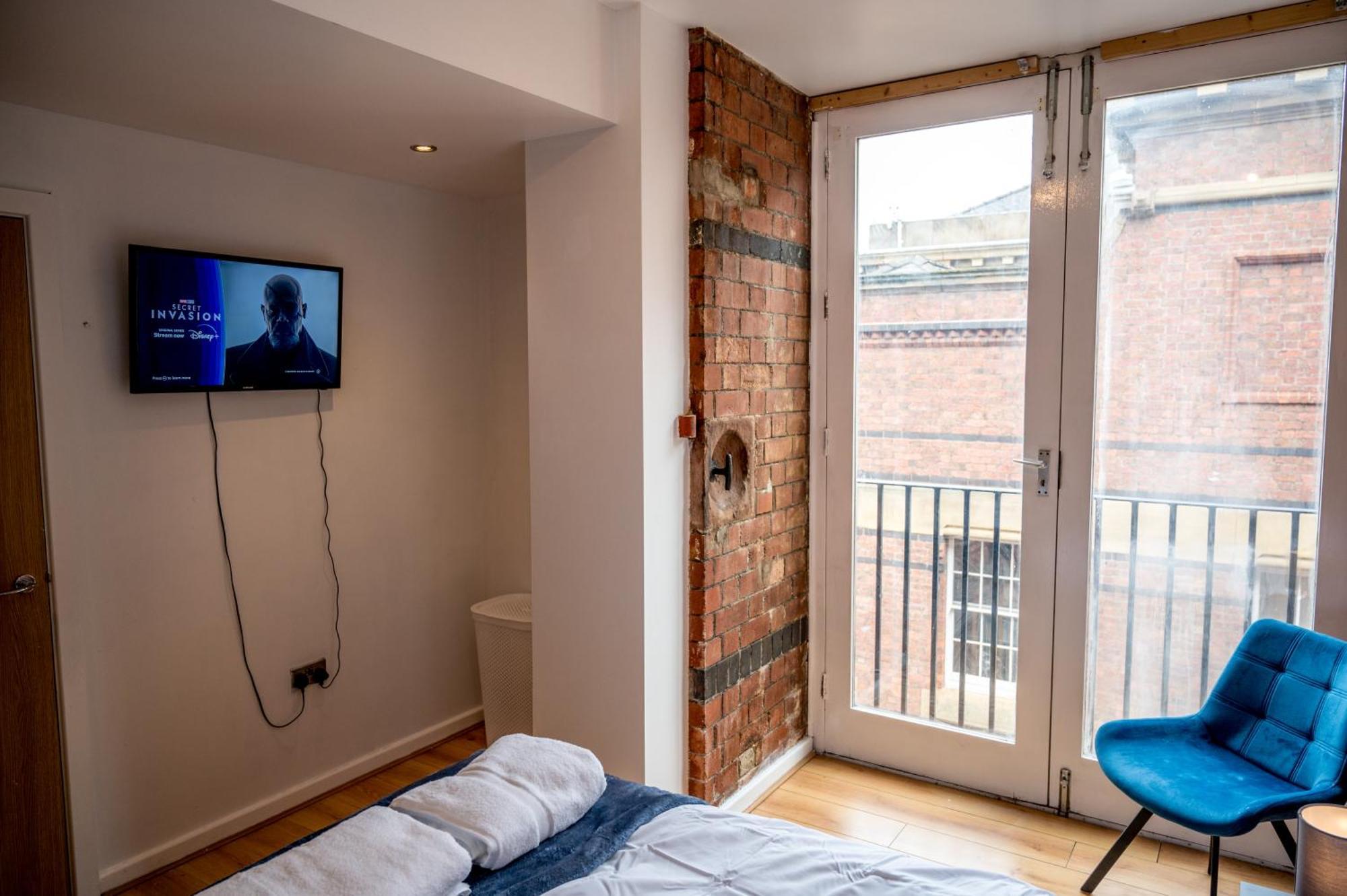 Cavern Quarters, Beautiful Two Bedroom City Centre Apartment By Garudy Serviced Apartments And Short Lets - Perfect For Longer Stays Liverpool Luaran gambar