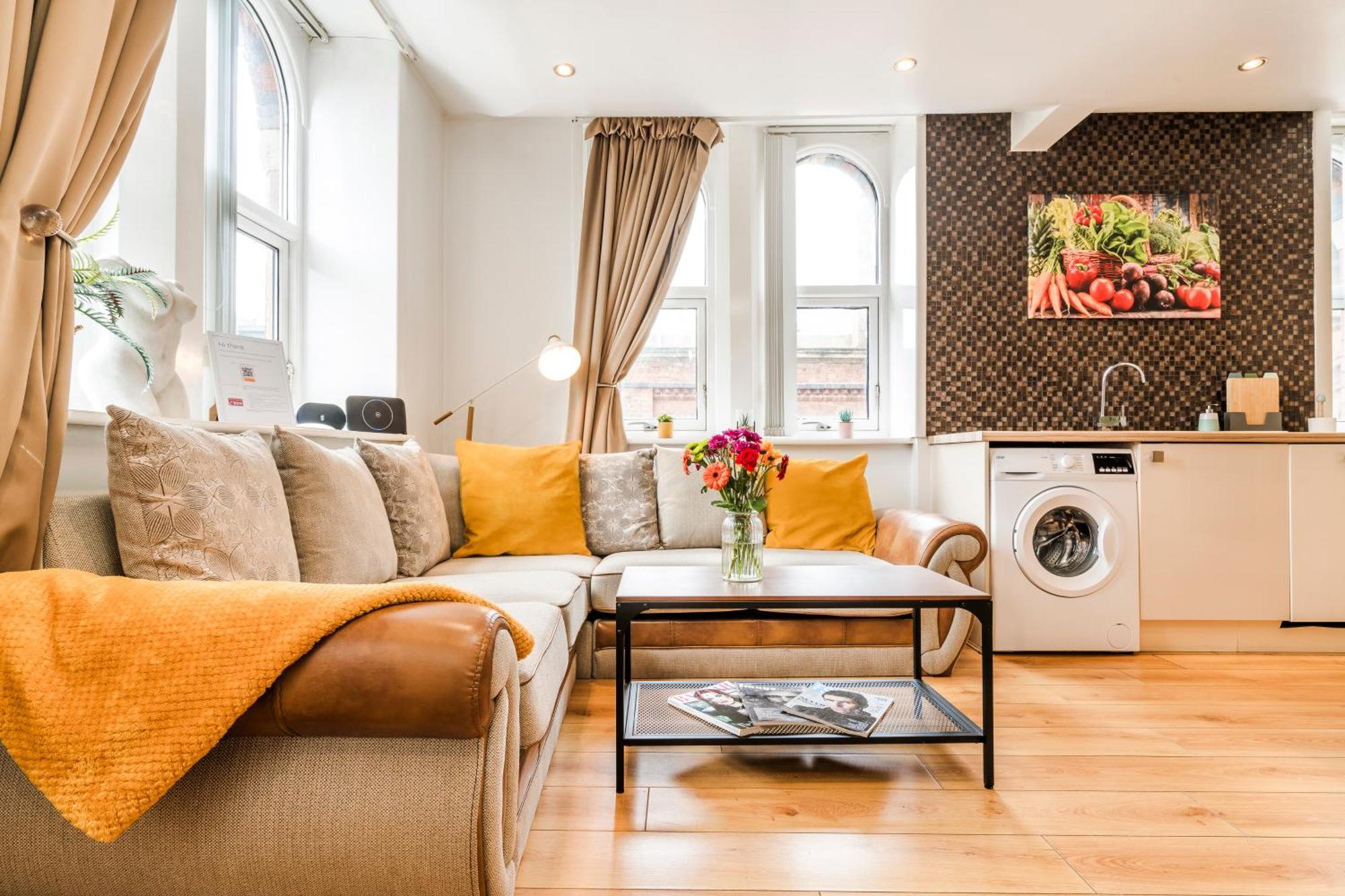 Cavern Quarters, Beautiful Two Bedroom City Centre Apartment By Garudy Serviced Apartments And Short Lets - Perfect For Longer Stays Liverpool Luaran gambar