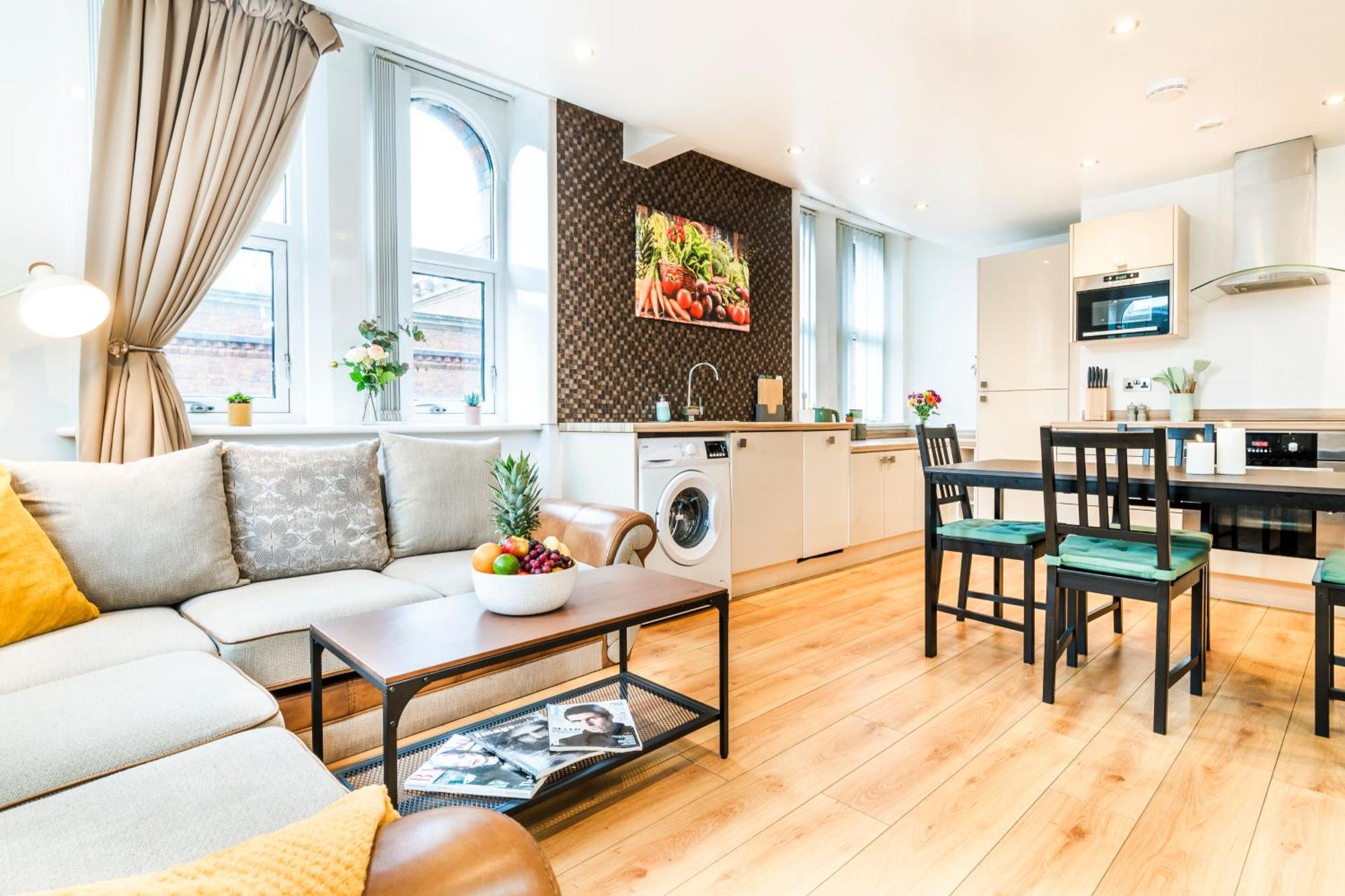 Cavern Quarters, Beautiful Two Bedroom City Centre Apartment By Garudy Serviced Apartments And Short Lets - Perfect For Longer Stays Liverpool Luaran gambar