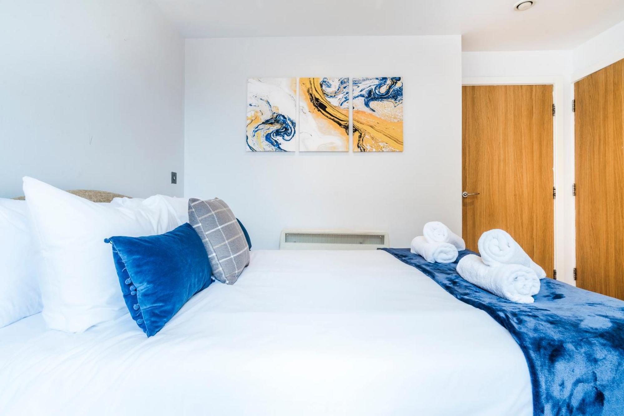 Cavern Quarters, Beautiful Two Bedroom City Centre Apartment By Garudy Serviced Apartments And Short Lets - Perfect For Longer Stays Liverpool Luaran gambar