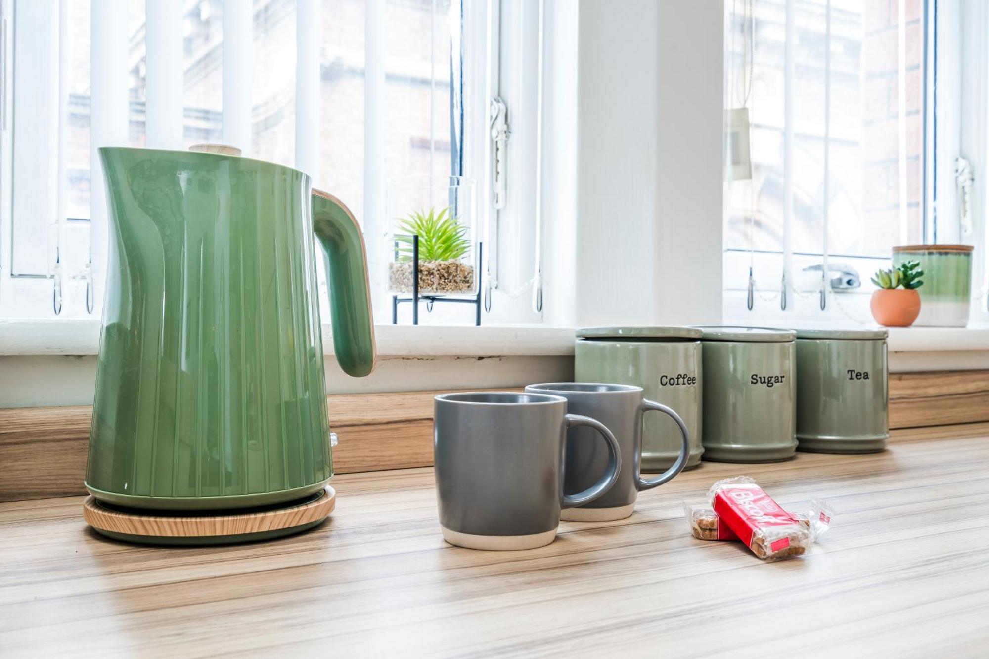 Cavern Quarters, Beautiful Two Bedroom City Centre Apartment By Garudy Serviced Apartments And Short Lets - Perfect For Longer Stays Liverpool Luaran gambar