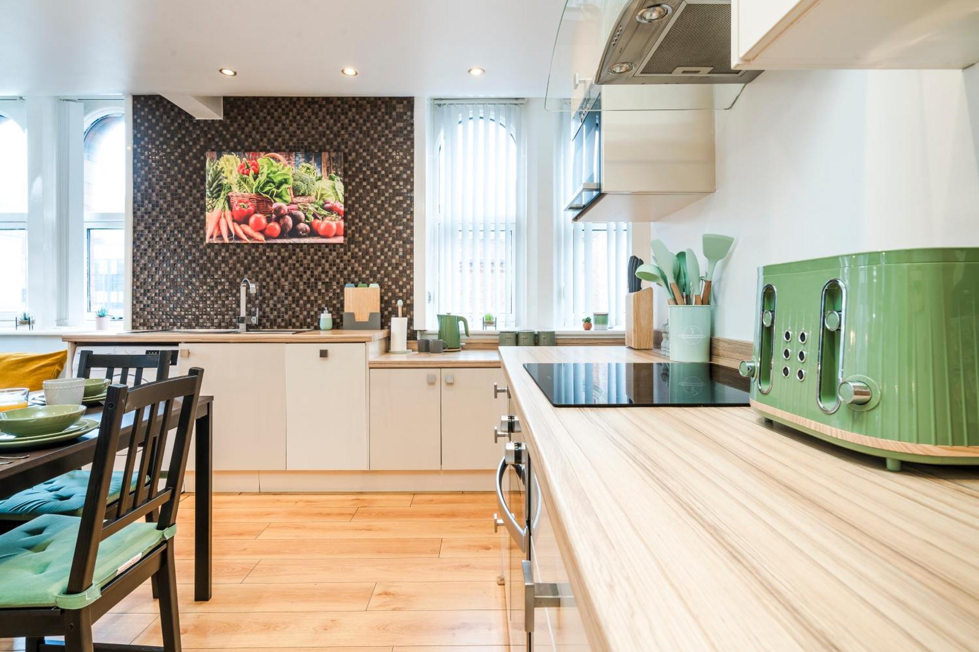 Cavern Quarters, Beautiful Two Bedroom City Centre Apartment By Garudy Serviced Apartments And Short Lets - Perfect For Longer Stays Liverpool Luaran gambar